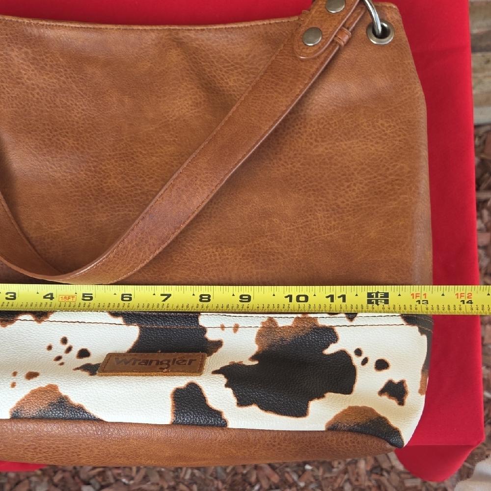 Wrangler Tan and Black Cow Print Shoulder Bag - Picture 10 of 11